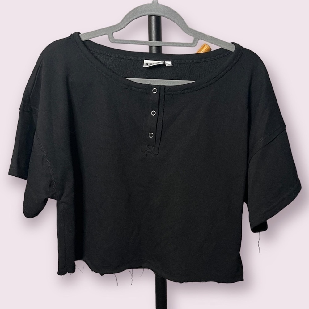 REVEL Black Raw Hem Cropped Top Small